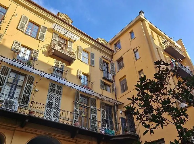 Ana\'S Place Torino 4